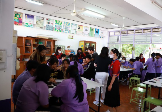 คณะวิทยาศาสตร์และเทคโนโลยี จัดค่ายวิทยาศาสตร์สัญจร ปีการศึกษา 2566  โรงเรียนขาณุวิทยา