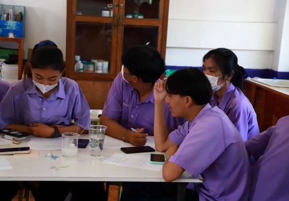 คณะวิทยาศาสตร์และเทคโนโลยี จัดค่ายวิทยาศาสตร์สัญจร ปีการศึกษา 2566  โรงเรียนขาณุวิทยา