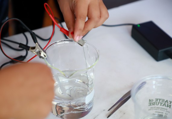 คณะวิทยาศาสตร์และเทคโนโลยี จัดค่ายวิทยาศาสตร์สัญจร ปีการศึกษา 2566  โรงเรียนขาณุวิทยา