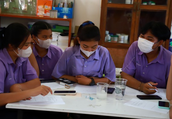 คณะวิทยาศาสตร์และเทคโนโลยี จัดค่ายวิทยาศาสตร์สัญจร ปีการศึกษา 2566  โรงเรียนขาณุวิทยา