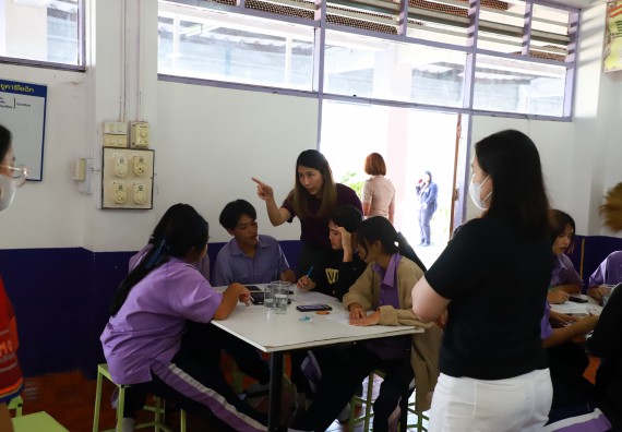 คณะวิทยาศาสตร์และเทคโนโลยี จัดค่ายวิทยาศาสตร์สัญจร ปีการศึกษา 2566  โรงเรียนขาณุวิทยา