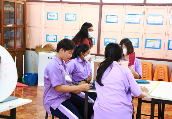 คณะวิทยาศาสตร์และเทคโนโลยี จัดค่ายวิทยาศาสตร์สัญจร ปีการศึกษา 2566  โรงเรียนขาณุวิทยา