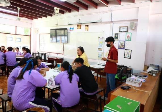 คณะวิทยาศาสตร์และเทคโนโลยี จัดค่ายวิทยาศาสตร์สัญจร ปีการศึกษา 2566  โรงเรียนขาณุวิทยา