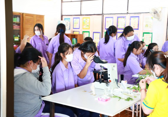 คณะวิทยาศาสตร์และเทคโนโลยี จัดค่ายวิทยาศาสตร์สัญจร ปีการศึกษา 2566  โรงเรียนขาณุวิทยา