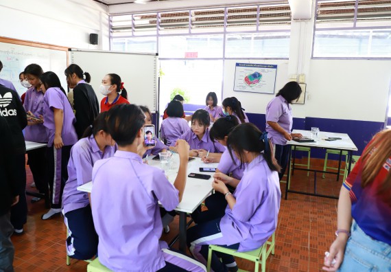 คณะวิทยาศาสตร์และเทคโนโลยี จัดค่ายวิทยาศาสตร์สัญจร ปีการศึกษา 2566  โรงเรียนขาณุวิทยา