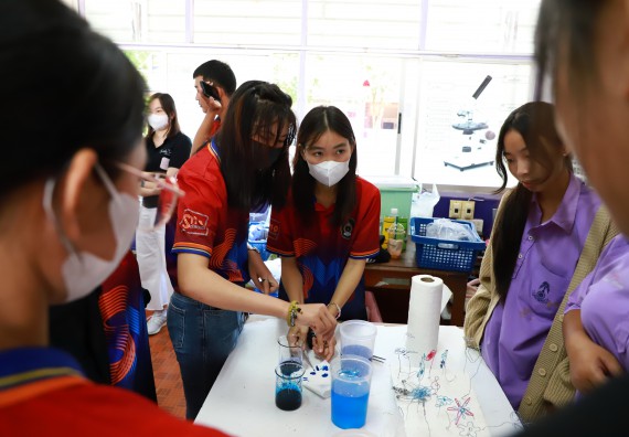 คณะวิทยาศาสตร์และเทคโนโลยี จัดค่ายวิทยาศาสตร์สัญจร ปีการศึกษา 2566  โรงเรียนขาณุวิทยา