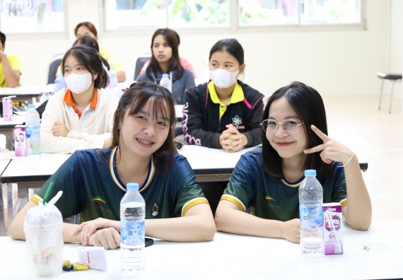 ภาพกิจกรรม  ศูนย์วิทยาศาสตร์และวิทยาศาสตร์ประยุกต์ คณะวิทยาศาสตร์และเทคโนโลยี จัดอบรมเชิงปฏิบัติการการอบรมดับเพลิงขั้นต้นและความปลอดภัยในห้องปฏิบัติการ