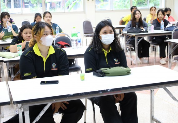 ภาพกิจกรรม  ศูนย์วิทยาศาสตร์และวิทยาศาสตร์ประยุกต์ คณะวิทยาศาสตร์และเทคโนโลยี จัดอบรมเชิงปฏิบัติการการอบรมดับเพลิงขั้นต้นและความปลอดภัยในห้องปฏิบัติการ