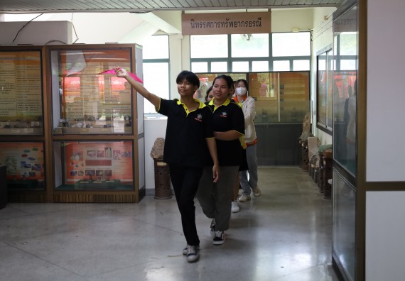 ภาพกิจกรรม  ศูนย์วิทยาศาสตร์และวิทยาศาสตร์ประยุกต์ คณะวิทยาศาสตร์และเทคโนโลยี จัดอบรมเชิงปฏิบัติการการอบรมดับเพลิงขั้นต้นและความปลอดภัยในห้องปฏิบัติการ