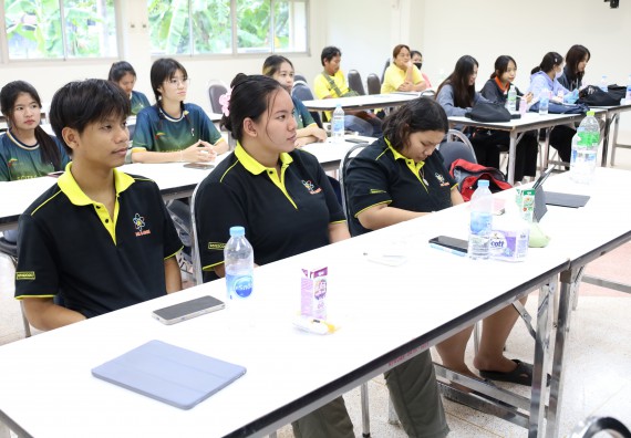 ภาพกิจกรรม  ศูนย์วิทยาศาสตร์และวิทยาศาสตร์ประยุกต์ คณะวิทยาศาสตร์และเทคโนโลยี จัดอบรมเชิงปฏิบัติการการอบรมดับเพลิงขั้นต้นและความปลอดภัยในห้องปฏิบัติการ