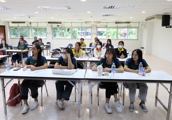 ภาพกิจกรรม  ศูนย์วิทยาศาสตร์และวิทยาศาสตร์ประยุกต์ คณะวิทยาศาสตร์และเทคโนโลยี จัดอบรมเชิงปฏิบัติการการอบรมดับเพลิงขั้นต้นและความปลอดภัยในห้องปฏิบัติการ