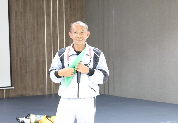 ภาพกิจกรรม  ศูนย์วิทยาศาสตร์และวิทยาศาสตร์ประยุกต์ คณะวิทยาศาสตร์และเทคโนโลยี จัดอบรมเชิงปฏิบัติการการอบรมดับเพลิงขั้นต้นและความปลอดภัยในห้องปฏิบัติการ