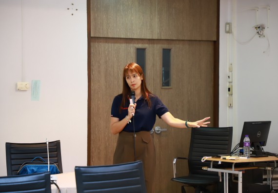 ภาพกิจกรรม  หน่วยบ่มเพาะวิสาหกิจ สถาบันวิจัยและพัฒนา มหาวิทยาลัยราชภัฏกำแพงเพชร จัดกิจกรรมสร้างความตระหนักด้านทรัพย์สินทางปัญญาและการบริหารจัดการ