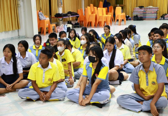 คณะวิทยาศาสตร์และเทคโนโลยี จัดค่ายวิทยาศาสตร์สัญจร ปีการศึกษา 2566  โรงเรียนสลกบาตรวิทยา