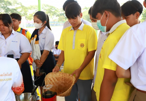 คณะวิทยาศาสตร์และเทคโนโลยี จัดค่ายวิทยาศาสตร์สัญจร ปีการศึกษา 2566  โรงเรียนสลกบาตรวิทยา