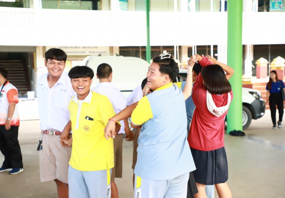 คณะวิทยาศาสตร์และเทคโนโลยี จัดค่ายวิทยาศาสตร์สัญจร ปีการศึกษา 2566  โรงเรียนสลกบาตรวิทยา