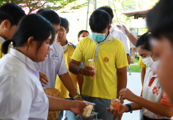 คณะวิทยาศาสตร์และเทคโนโลยี จัดค่ายวิทยาศาสตร์สัญจร ปีการศึกษา 2566  โรงเรียนสลกบาตรวิทยา