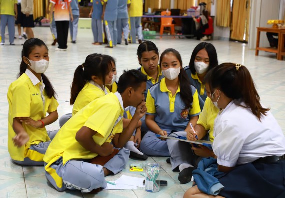 คณะวิทยาศาสตร์และเทคโนโลยี จัดค่ายวิทยาศาสตร์สัญจร ปีการศึกษา 2566  โรงเรียนสลกบาตรวิทยา