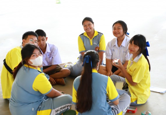 คณะวิทยาศาสตร์และเทคโนโลยี จัดค่ายวิทยาศาสตร์สัญจร ปีการศึกษา 2566  โรงเรียนสลกบาตรวิทยา