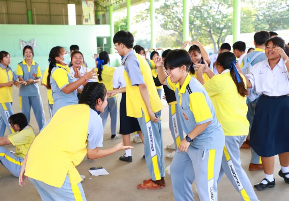 คณะวิทยาศาสตร์และเทคโนโลยี จัดค่ายวิทยาศาสตร์สัญจร ปีการศึกษา 2566  โรงเรียนสลกบาตรวิทยา