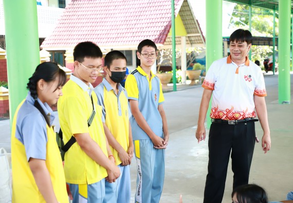 คณะวิทยาศาสตร์และเทคโนโลยี จัดค่ายวิทยาศาสตร์สัญจร ปีการศึกษา 2566  โรงเรียนสลกบาตรวิทยา