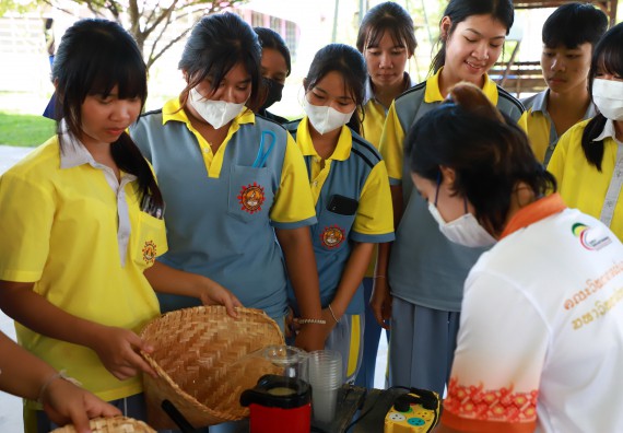 คณะวิทยาศาสตร์และเทคโนโลยี จัดค่ายวิทยาศาสตร์สัญจร ปีการศึกษา 2566  โรงเรียนสลกบาตรวิทยา
