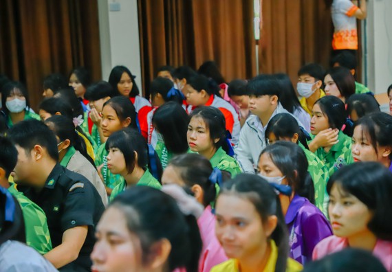 คณะวิทยาศาสตร์และเทคโนโลยี จัดค่ายวิทยาศาสตร์สัญจร ปีการศึกษา 2566  โรงเรียนระหานวิทยา 