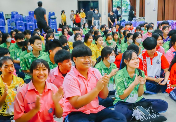 คณะวิทยาศาสตร์และเทคโนโลยี จัดค่ายวิทยาศาสตร์สัญจร ปีการศึกษา 2566  โรงเรียนระหานวิทยา 