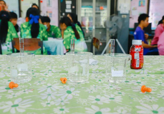 คณะวิทยาศาสตร์และเทคโนโลยี จัดค่ายวิทยาศาสตร์สัญจร ปีการศึกษา 2566  โรงเรียนระหานวิทยา 