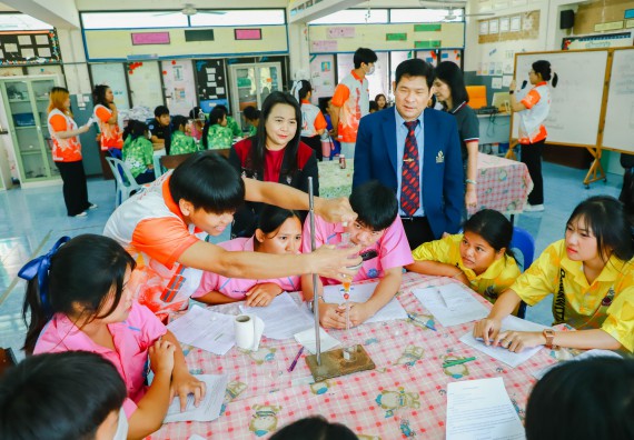 คณะวิทยาศาสตร์และเทคโนโลยี จัดค่ายวิทยาศาสตร์สัญจร ปีการศึกษา 2566  โรงเรียนระหานวิทยา 