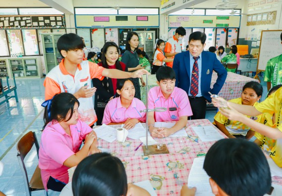 คณะวิทยาศาสตร์และเทคโนโลยี จัดค่ายวิทยาศาสตร์สัญจร ปีการศึกษา 2566  โรงเรียนระหานวิทยา 