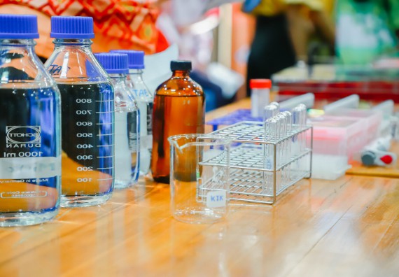 คณะวิทยาศาสตร์และเทคโนโลยี จัดค่ายวิทยาศาสตร์สัญจร ปีการศึกษา 2566  โรงเรียนระหานวิทยา 