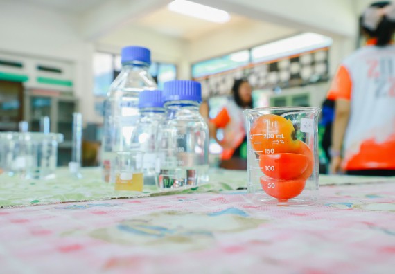 คณะวิทยาศาสตร์และเทคโนโลยี จัดค่ายวิทยาศาสตร์สัญจร ปีการศึกษา 2566  โรงเรียนระหานวิทยา 