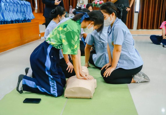 คณะวิทยาศาสตร์และเทคโนโลยี จัดค่ายวิทยาศาสตร์สัญจร ปีการศึกษา 2566  โรงเรียนระหานวิทยา 