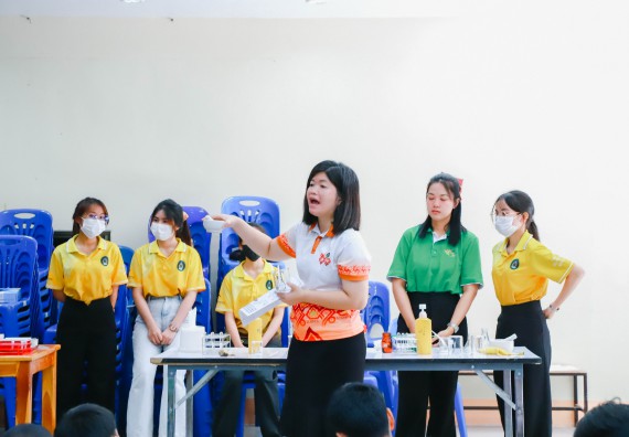 คณะวิทยาศาสตร์และเทคโนโลยี จัดค่ายวิทยาศาสตร์สัญจร ปีการศึกษา 2566  โรงเรียนระหานวิทยา 