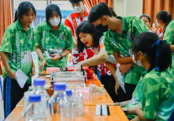 คณะวิทยาศาสตร์และเทคโนโลยี จัดค่ายวิทยาศาสตร์สัญจร ปีการศึกษา 2566  โรงเรียนระหานวิทยา 