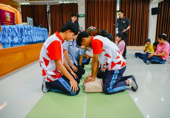 คณะวิทยาศาสตร์และเทคโนโลยี จัดค่ายวิทยาศาสตร์สัญจร ปีการศึกษา 2566  โรงเรียนระหานวิทยา 