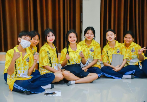 คณะวิทยาศาสตร์และเทคโนโลยี จัดค่ายวิทยาศาสตร์สัญจร ปีการศึกษา 2566  โรงเรียนระหานวิทยา 