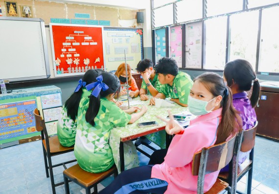 คณะวิทยาศาสตร์และเทคโนโลยี จัดค่ายวิทยาศาสตร์สัญจร ปีการศึกษา 2566  โรงเรียนระหานวิทยา 