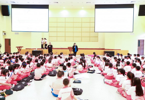 ภาพกิจกรรม  โครงการฝึกทักษะเพื่อพัฒนาอัจฉริยะภาพวิทยาศาสตร์ กิจกรรมค่ายวิทยาศาสตร์รุ่นจิ๋ว สำหรับนักเรียนห้องเรียนพิเศษคณิตศาสตร์ และวิทยาศาสตร์ (MSP)