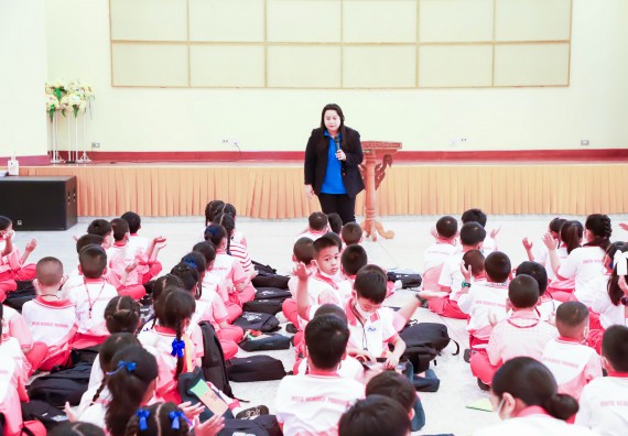 ภาพกิจกรรม  โครงการฝึกทักษะเพื่อพัฒนาอัจฉริยะภาพวิทยาศาสตร์ กิจกรรมค่ายวิทยาศาสตร์รุ่นจิ๋ว สำหรับนักเรียนห้องเรียนพิเศษคณิตศาสตร์ และวิทยาศาสตร์ (MSP)