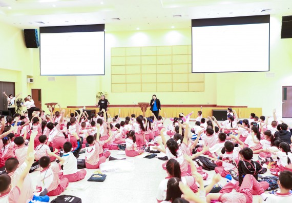 ภาพกิจกรรม  โครงการฝึกทักษะเพื่อพัฒนาอัจฉริยะภาพวิทยาศาสตร์ กิจกรรมค่ายวิทยาศาสตร์รุ่นจิ๋ว สำหรับนักเรียนห้องเรียนพิเศษคณิตศาสตร์ และวิทยาศาสตร์ (MSP)