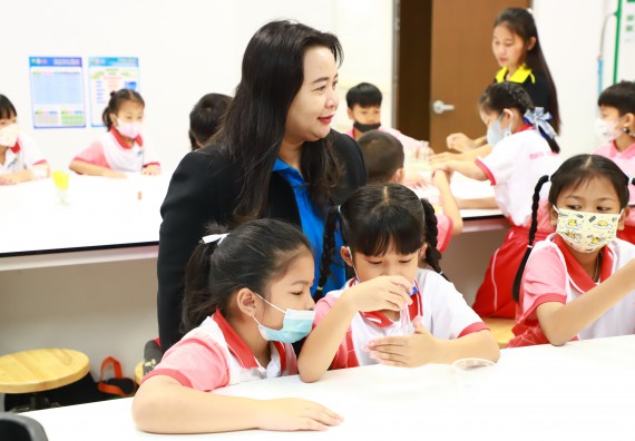 ภาพกิจกรรม  โครงการฝึกทักษะเพื่อพัฒนาอัจฉริยะภาพวิทยาศาสตร์ กิจกรรมค่ายวิทยาศาสตร์รุ่นจิ๋ว สำหรับนักเรียนห้องเรียนพิเศษคณิตศาสตร์ และวิทยาศาสตร์ (MSP)