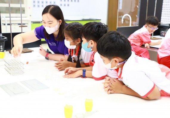 ภาพกิจกรรม  โครงการฝึกทักษะเพื่อพัฒนาอัจฉริยะภาพวิทยาศาสตร์ กิจกรรมค่ายวิทยาศาสตร์รุ่นจิ๋ว สำหรับนักเรียนห้องเรียนพิเศษคณิตศาสตร์ และวิทยาศาสตร์ (MSP)