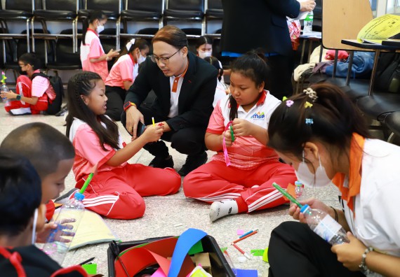 ภาพกิจกรรม  โครงการฝึกทักษะเพื่อพัฒนาอัจฉริยะภาพวิทยาศาสตร์ กิจกรรมค่ายวิทยาศาสตร์รุ่นจิ๋ว สำหรับนักเรียนห้องเรียนพิเศษคณิตศาสตร์ และวิทยาศาสตร์ (MSP)