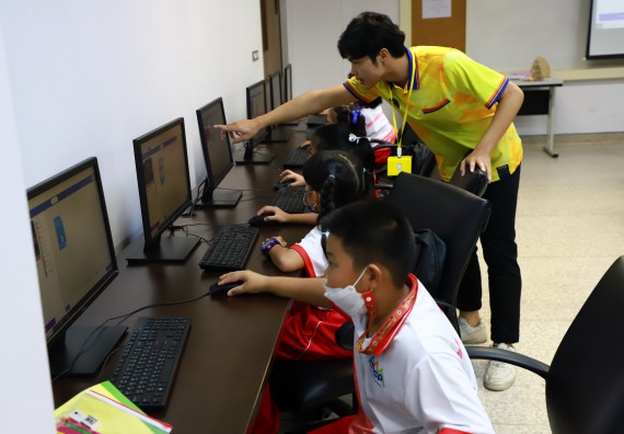 ภาพกิจกรรม  โครงการฝึกทักษะเพื่อพัฒนาอัจฉริยะภาพวิทยาศาสตร์ กิจกรรมค่ายวิทยาศาสตร์รุ่นจิ๋ว สำหรับนักเรียนห้องเรียนพิเศษคณิตศาสตร์ และวิทยาศาสตร์ (MSP)