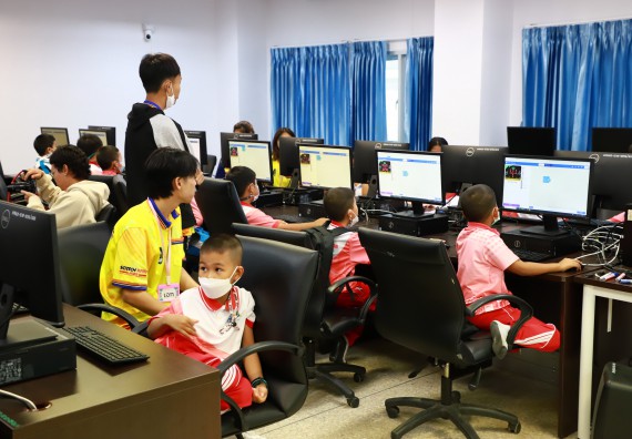 ภาพกิจกรรม  โครงการฝึกทักษะเพื่อพัฒนาอัจฉริยะภาพวิทยาศาสตร์ กิจกรรมค่ายวิทยาศาสตร์รุ่นจิ๋ว สำหรับนักเรียนห้องเรียนพิเศษคณิตศาสตร์ และวิทยาศาสตร์ (MSP)