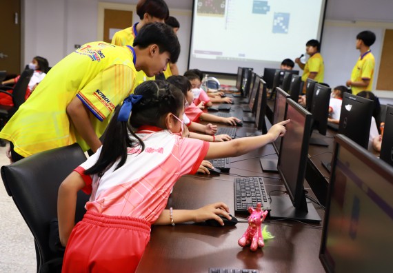 ภาพกิจกรรม  โครงการฝึกทักษะเพื่อพัฒนาอัจฉริยะภาพวิทยาศาสตร์ กิจกรรมค่ายวิทยาศาสตร์รุ่นจิ๋ว สำหรับนักเรียนห้องเรียนพิเศษคณิตศาสตร์ และวิทยาศาสตร์ (MSP)