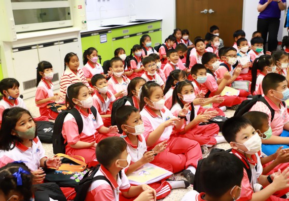 ภาพกิจกรรม  โครงการฝึกทักษะเพื่อพัฒนาอัจฉริยะภาพวิทยาศาสตร์ กิจกรรมค่ายวิทยาศาสตร์รุ่นจิ๋ว สำหรับนักเรียนห้องเรียนพิเศษคณิตศาสตร์ และวิทยาศาสตร์ (MSP)