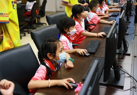 ภาพกิจกรรม  โครงการฝึกทักษะเพื่อพัฒนาอัจฉริยะภาพวิทยาศาสตร์ กิจกรรมค่ายวิทยาศาสตร์รุ่นจิ๋ว สำหรับนักเรียนห้องเรียนพิเศษคณิตศาสตร์ และวิทยาศาสตร์ (MSP)